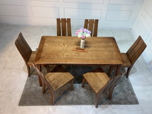 Mẫu bàn ghế ăn gỗ Sồi chất lượng cao