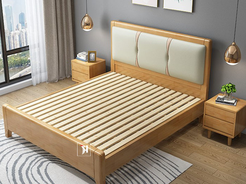 Combo giường ngủ được làm bằng gỗ tự nhiên đầu giường bọc da sang trọng